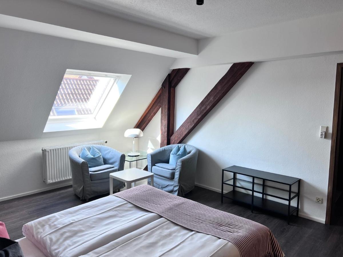 Hotel Restaurant Goldenes Ross Gollheim Екстер'єр фото